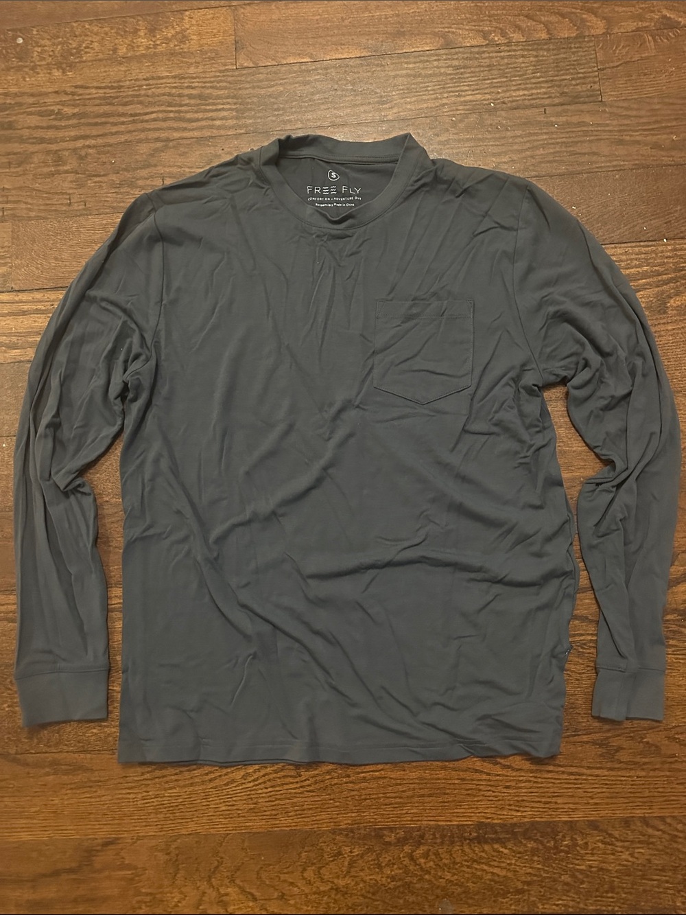 Free Fly Men’s Long Sleeve Pocket Tee - Charcoal Blue (never been worn)